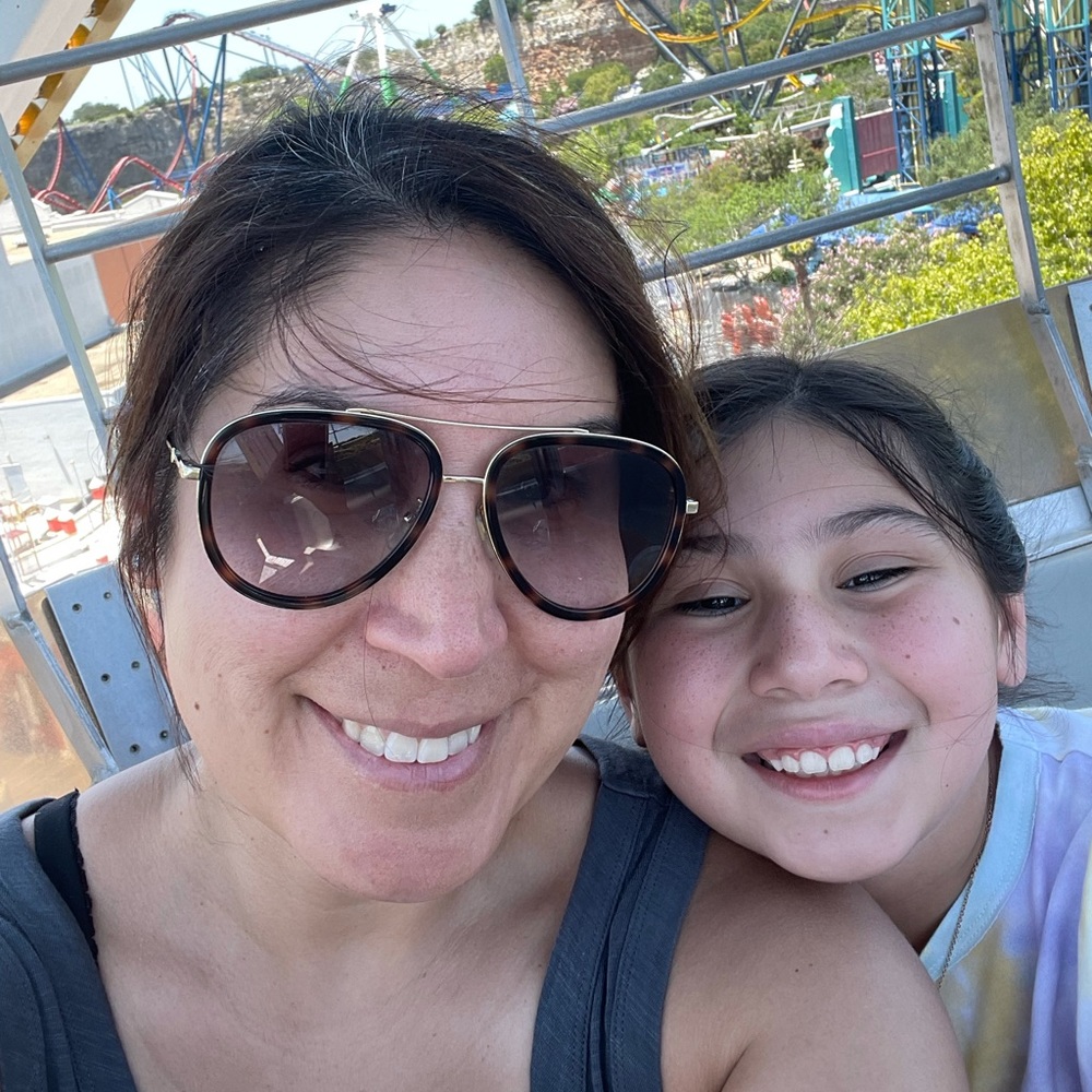 Meet your Posher, Liza